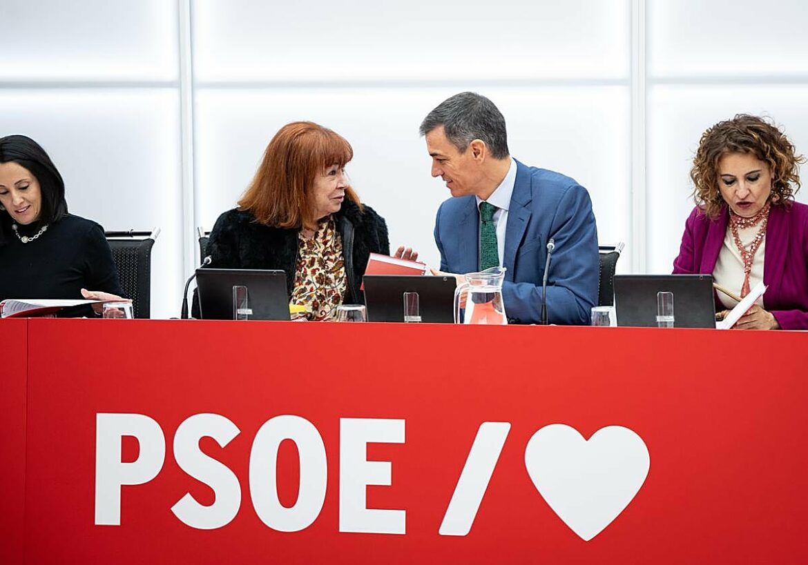 Mujeres del PSOE exigen autocrítica y una conferencia sobre igualdad