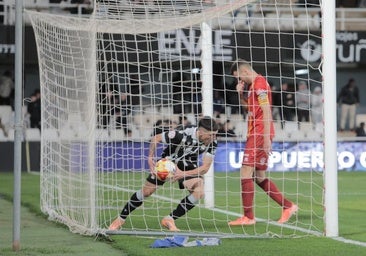 La remontada del Cartagena se queda a medias