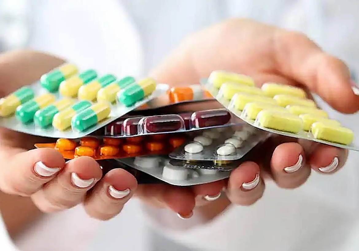 Comprimido o sobre: una farmacéutica murciana revela cuál de los dos hace efecto más rápido