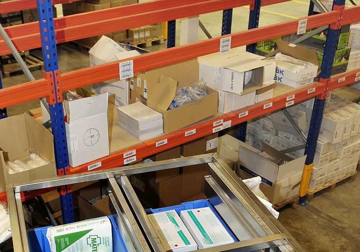 El nuevo caso de presunto fraude pone en cuestión la gestión de compras en el SMS durante años