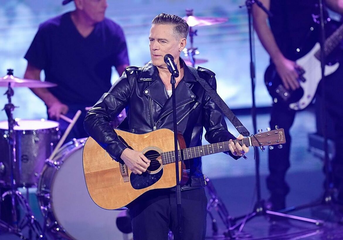 Bryan Adams se suma a Las Noches del Malecón con un nuevo concierto en Murcia