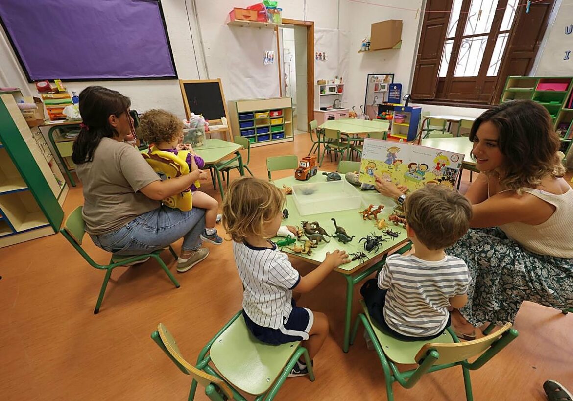 El plazo para pedir plaza en el colegio empieza el 27 de febrero en la Región