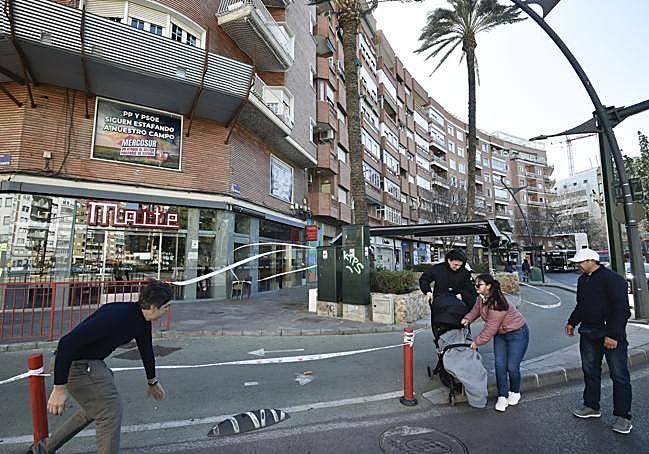 El viento provoca múltiples incidencias en la Región y el corte de un tramo de la autovía del Altiplano