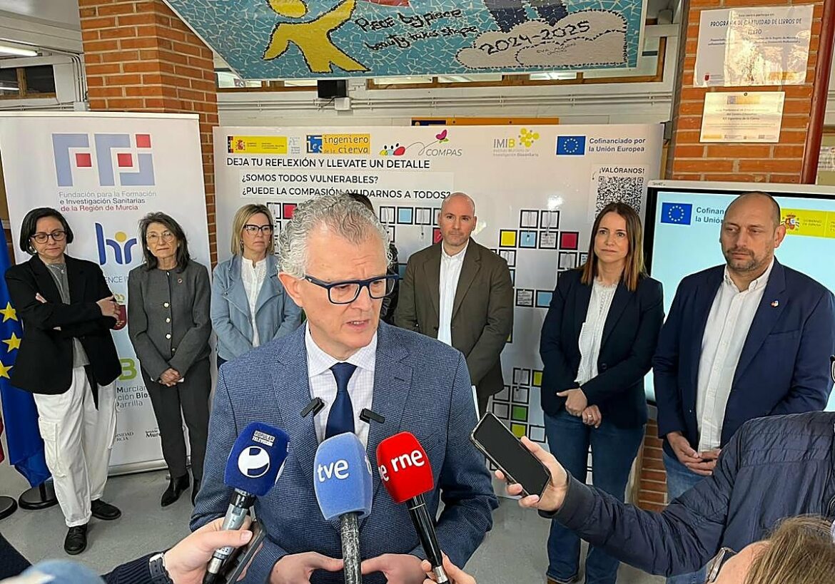 Unos 300 alumnos de la Región aprenden sobre cuidados al final de la vida