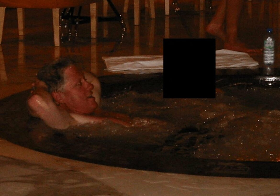 Bill Clinton comparece por el ‘caso Epstein’: «No vi nada ni hice nada malo»