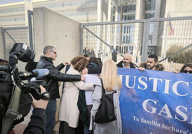 La familia de la víctima del crimen de Halloween: «Queremos que esté en la cárcel los máximos años posibles»