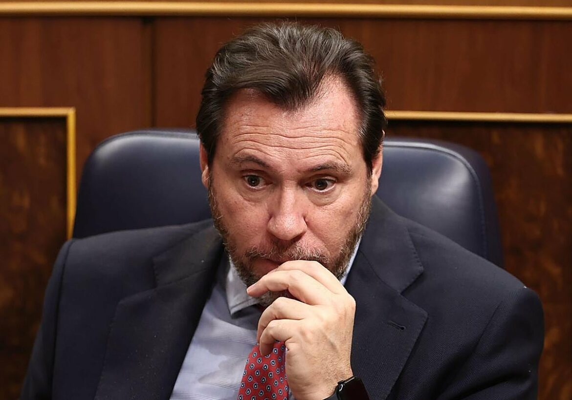 Puente asegura que la línea Madrid-Sevilla reabrirá entre el martes y el miércoles