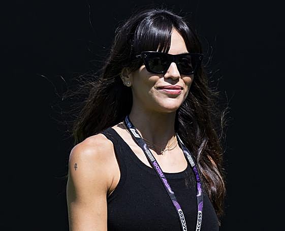 Fernando Alonso y Melissa Jiménez dan la bienvenida a su primer hijo