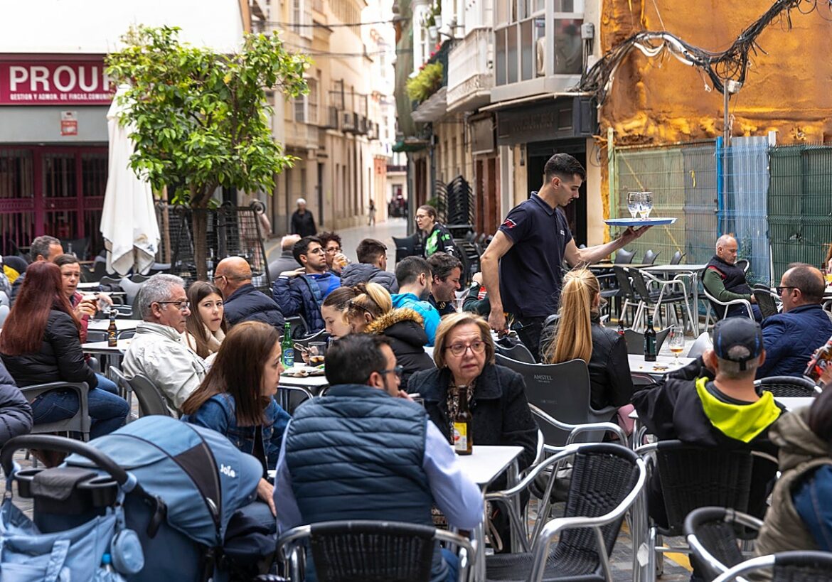 La campaña de Semana Santa generará 4.750 empleos en la Región, un 17% más que en 2025