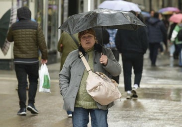 Una fuerte tormenta de agua y granizo barre el Valle de Ricote y la Vega Alta