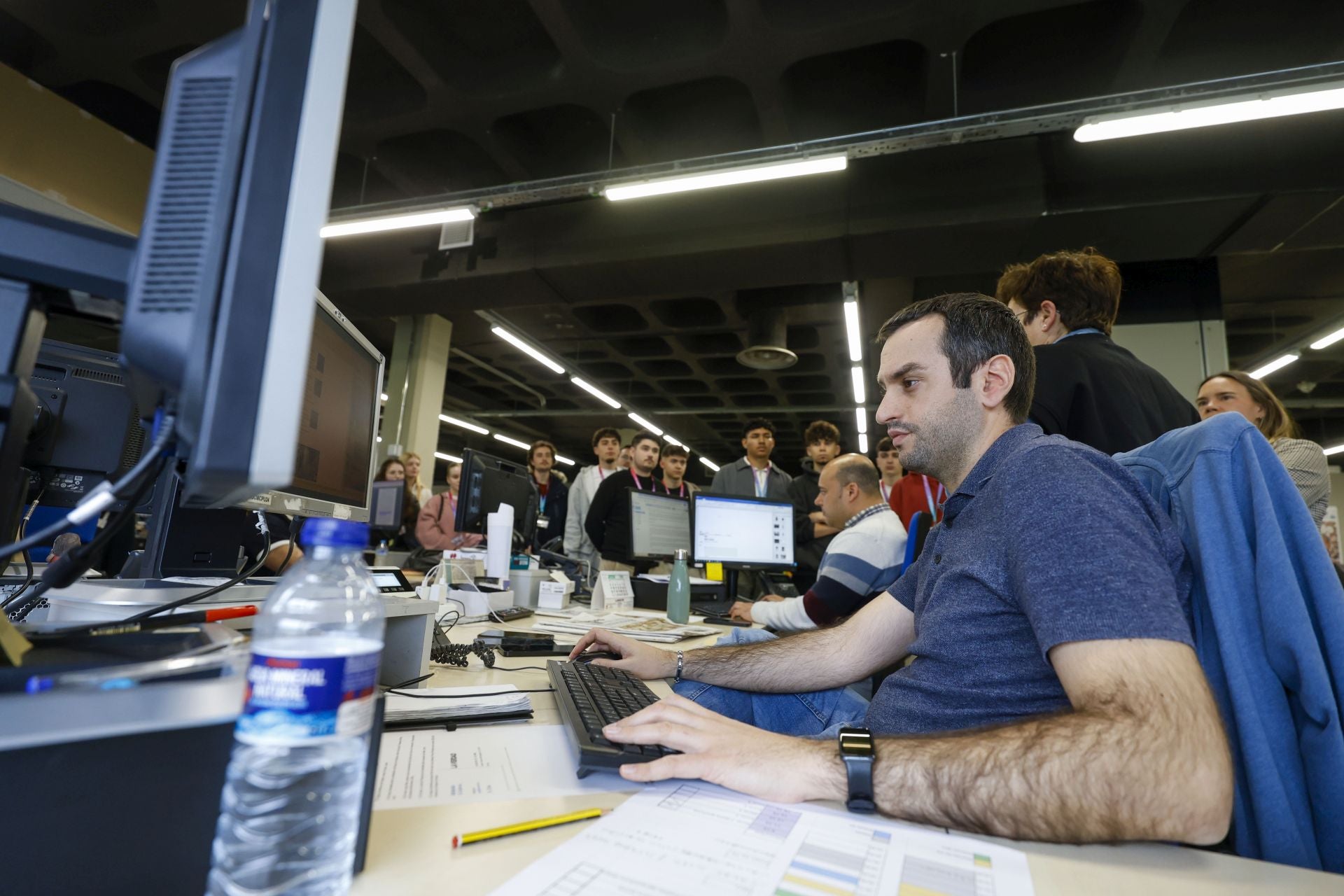 La visita del centro Xstart Formación a LA VERDAD, en imágenes