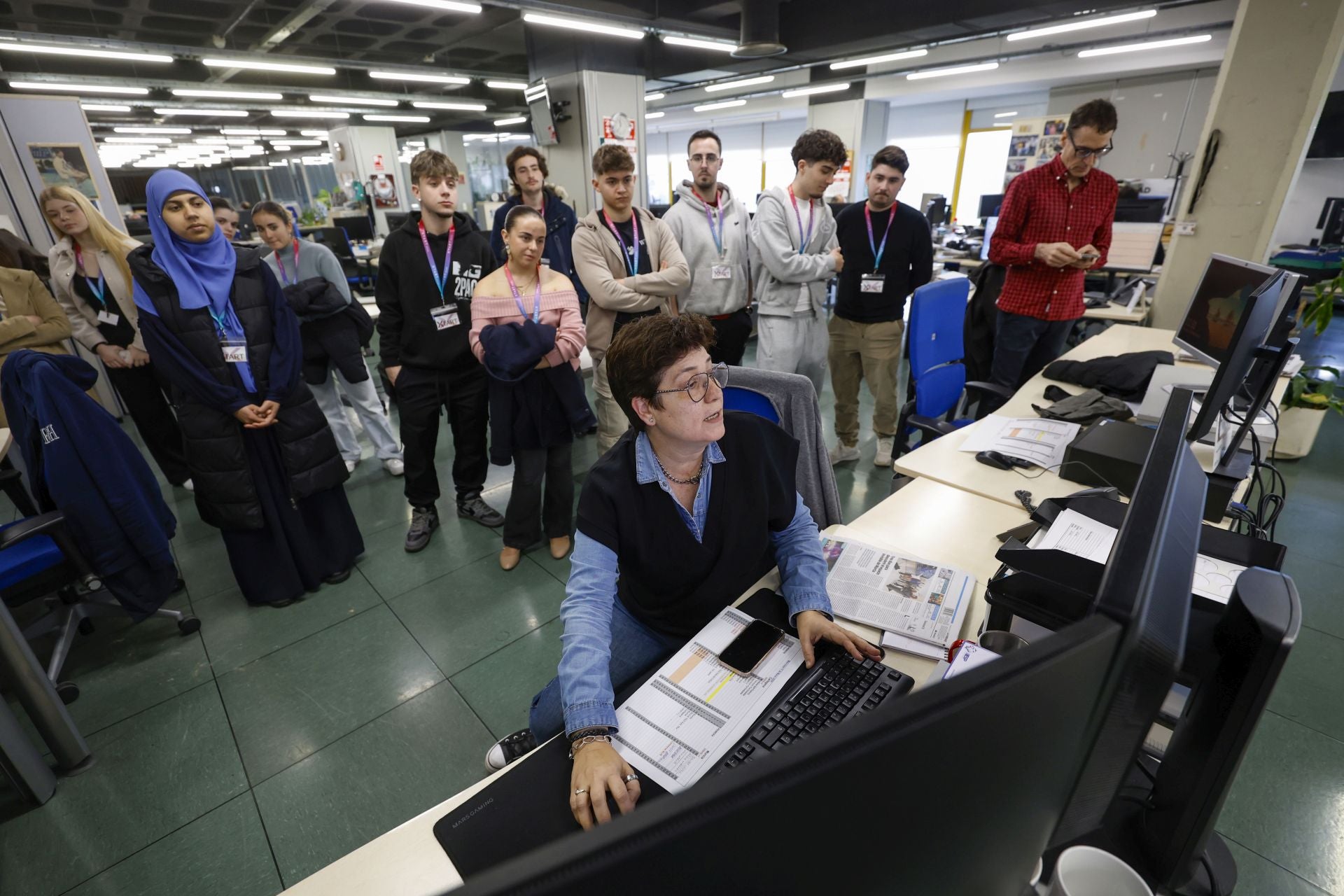 La visita del centro Xstart Formación a LA VERDAD, en imágenes