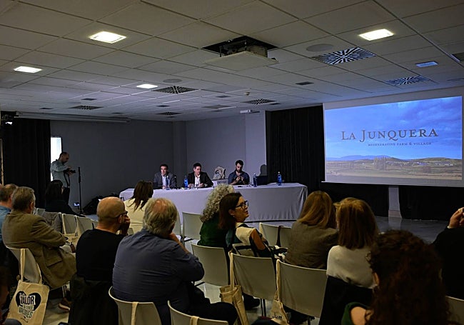 El sector del limón y el pomelo pone a prueba la agricultura regenerativa