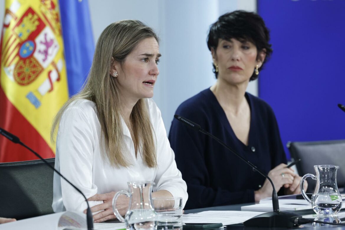 España pone en el mercado casi el 3% de sus reservas estratégicas para frenar la subida de precios del petróleo