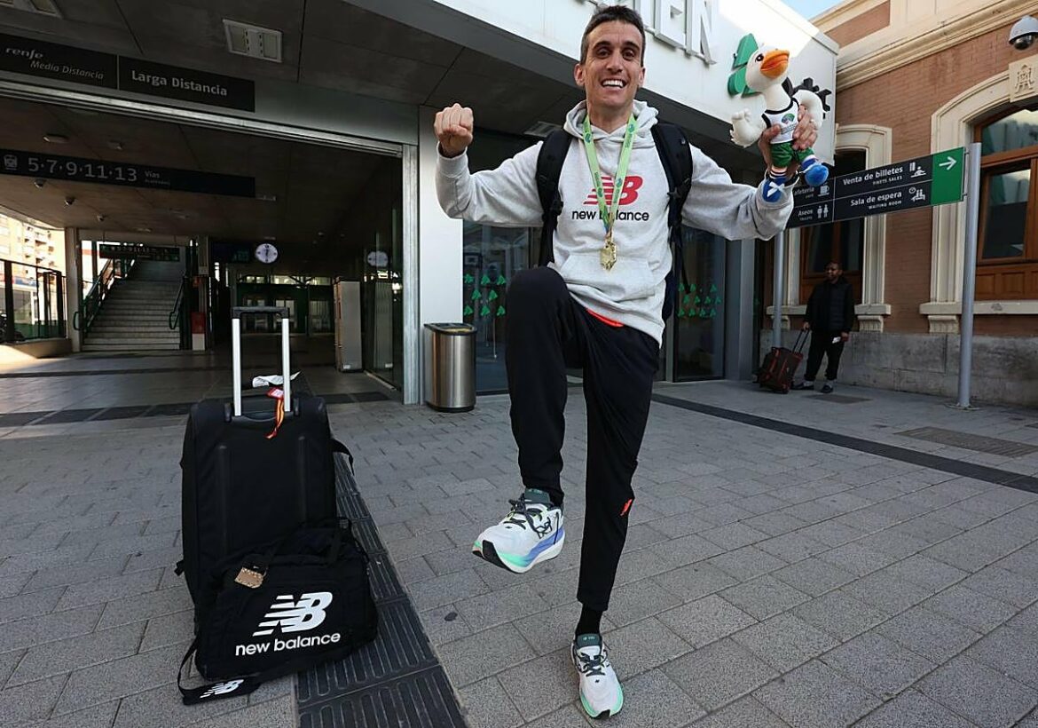 El regreso a casa del campeón Mariano García, listo para el último baño de masas