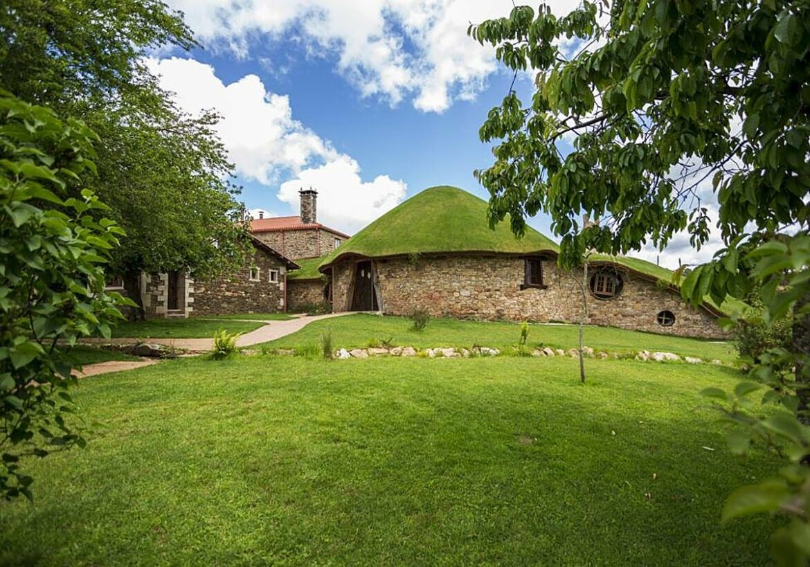 El poblado ‘hobbit’ donde puedes comer como si estuvieras en ‘El Señor de los Anillos’ sin salir de España