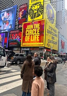 El murciano que triunfa a lo grande en Broadway