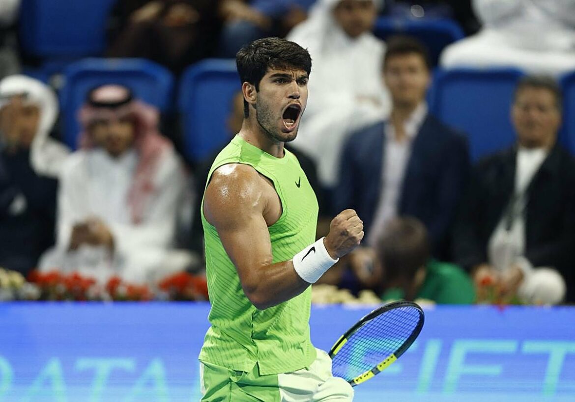 Carlos Alcaraz llega a las 61 semanas como número uno, a cinco de Sinner