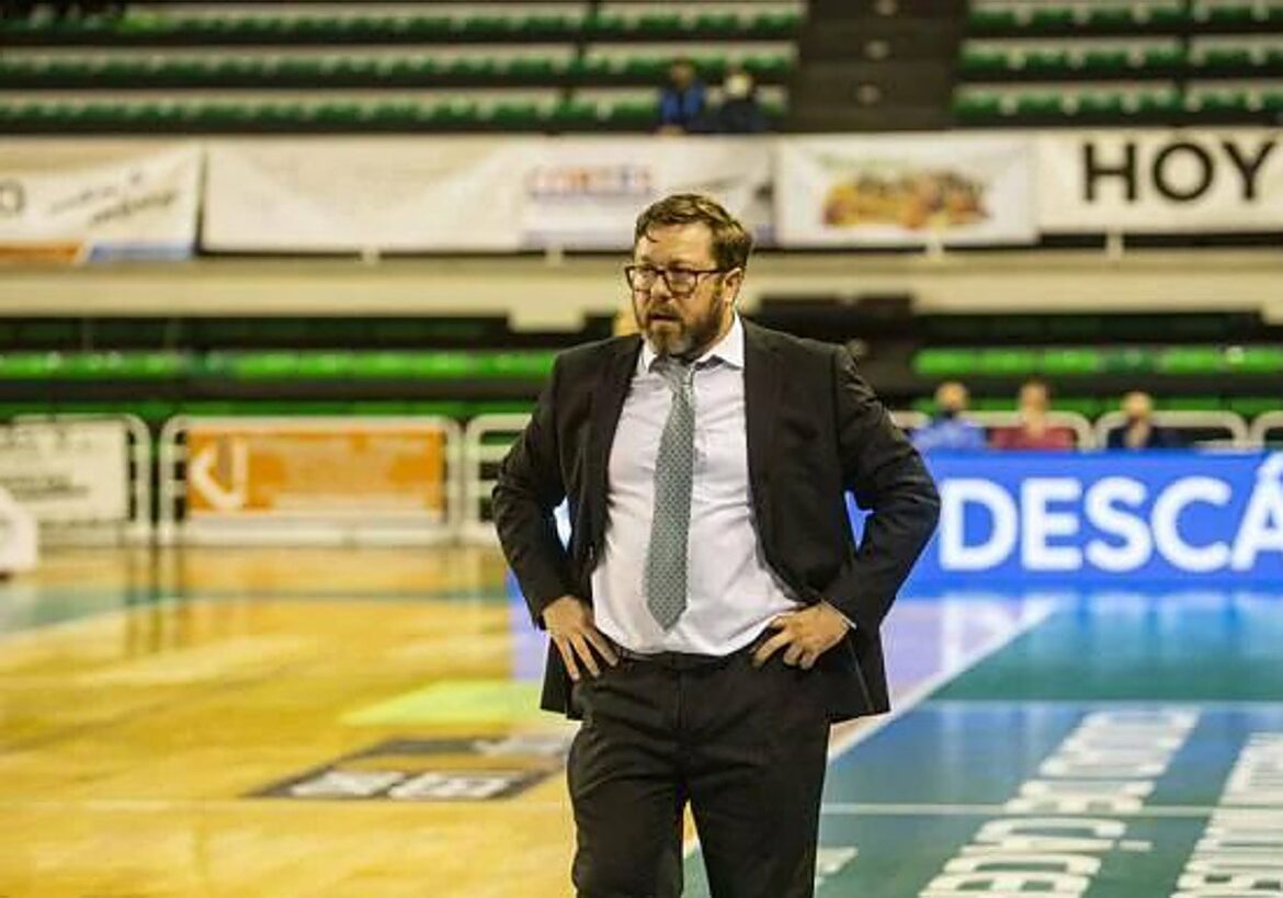 El Cebé Cartagena apuesta por Roberto Blanco tras caerse el regreso de Jordi Juste