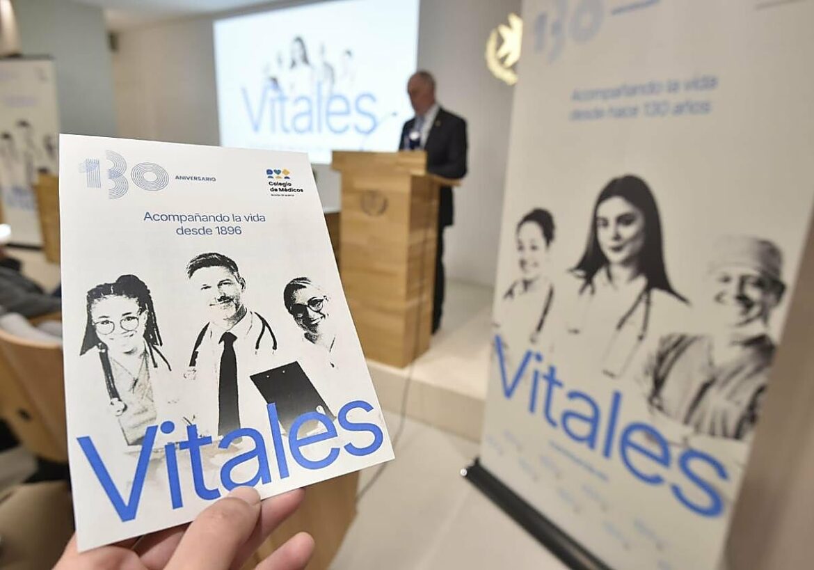 El Colegio de Médicos llama en su 130 aniversario a reconstruir «los profundos lazos» con los pacientes ante el aumento de agresiones