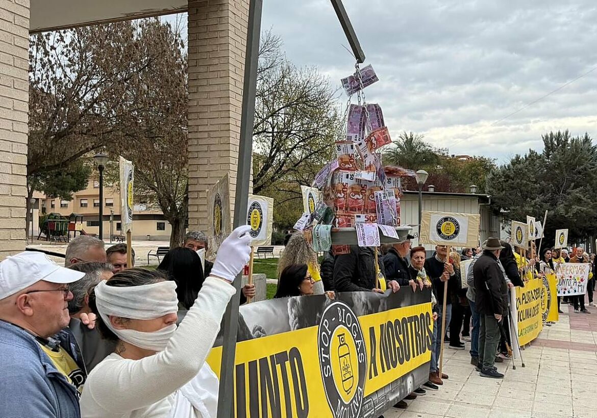 Vecinos de Molina piden la paralización de las obras de la planta de biogás