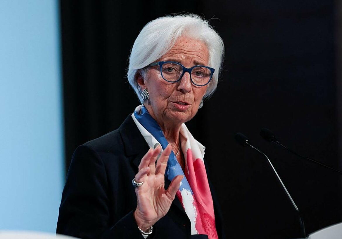 El BCE mantiene los tipos pero teme una subida en los precios y un retroceso en el crecimiento económico