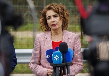 Moreno precipita al 17 de mayo las andaluzas y coge con el pie cambiado al Gobierno