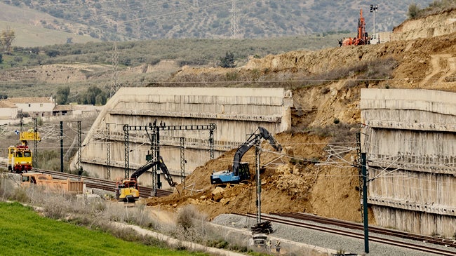 Imagen antes - La «ruina» por no tener alta velocidad en Málaga en Semana Santa: más de 1.300 millones