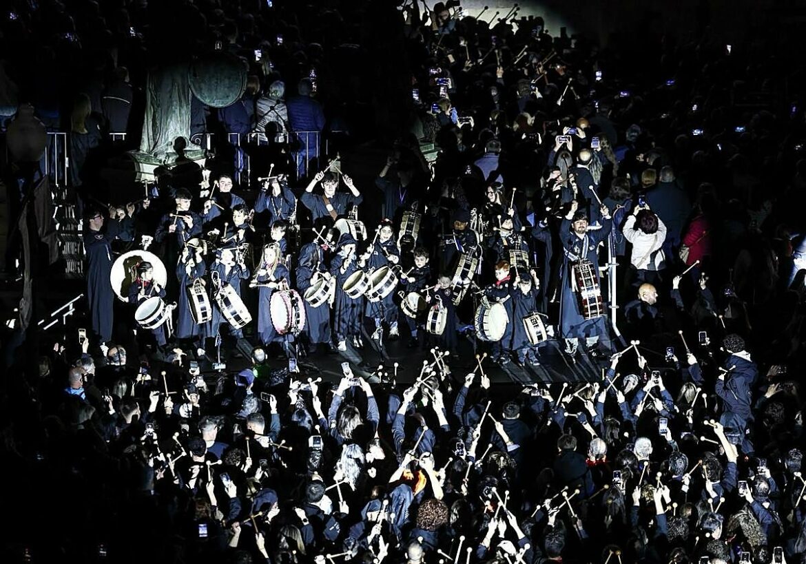 Redobles en Mula que salen del alma