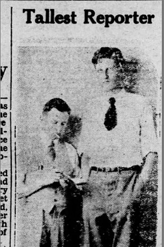 De Canadá al cementerio de Nuestro Padre Jesús: la historia de Charles Lionel Backler, el reportero «más alto del mundo» muerto en Murcia en 1937