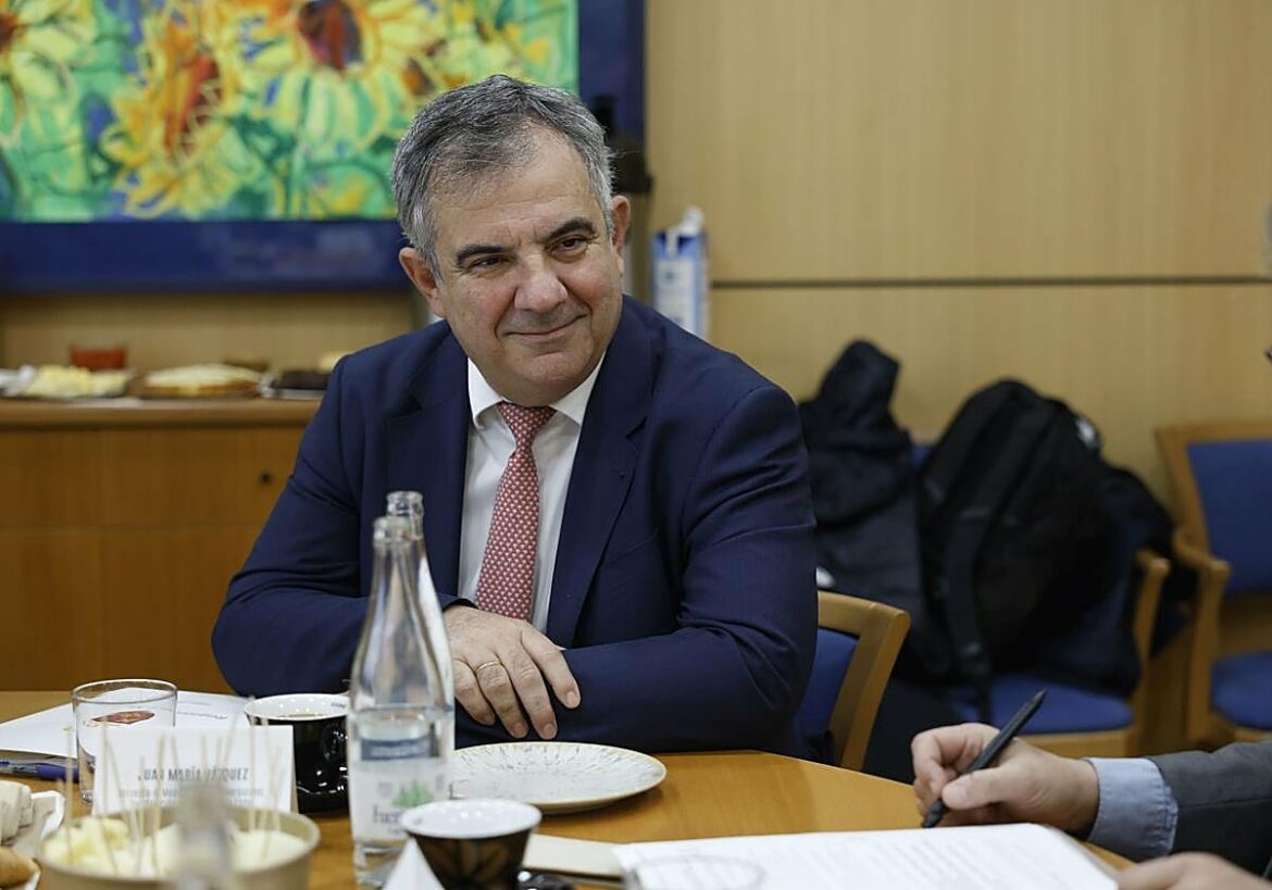 La Comunidad reclama al Gobierno la nueva planificación eléctrica nacional