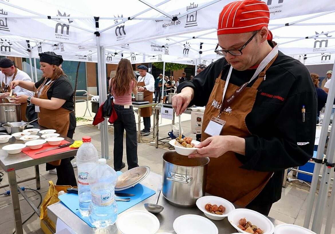Los mejores michirones de la Región de Murcia: «Lo importante es utilizar buen producto de la huerta»