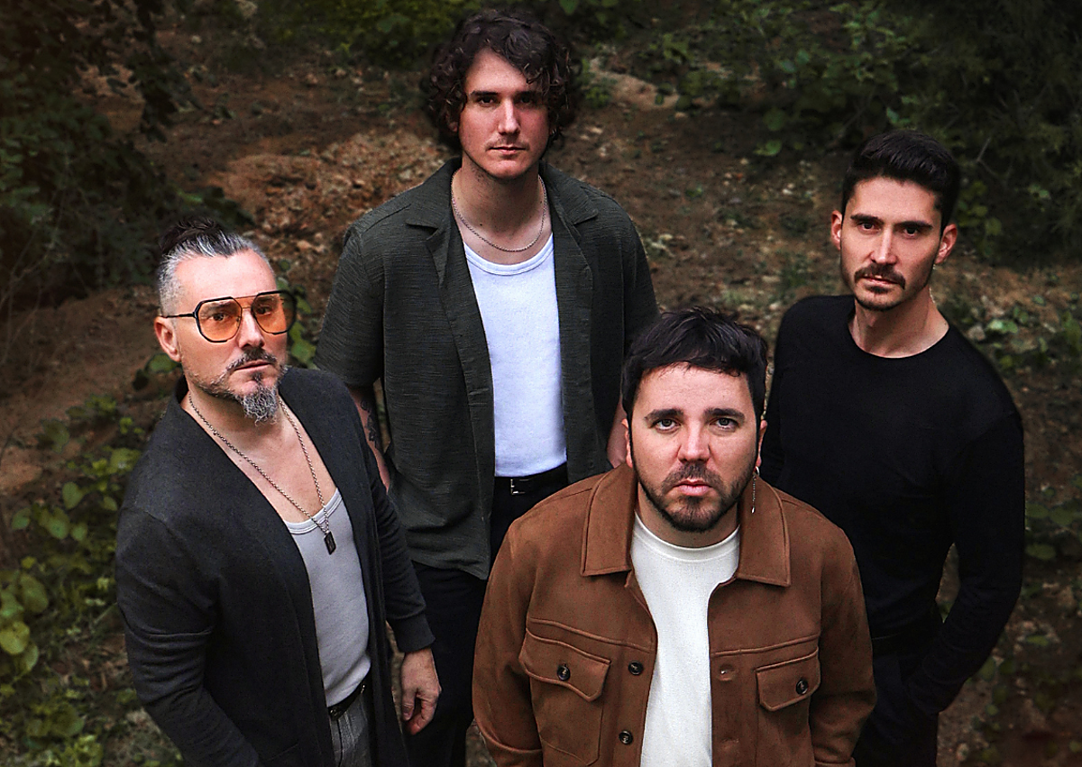 Imagen secundaria 1 - Sidecars | Adiós Noviembre | Boney M. 