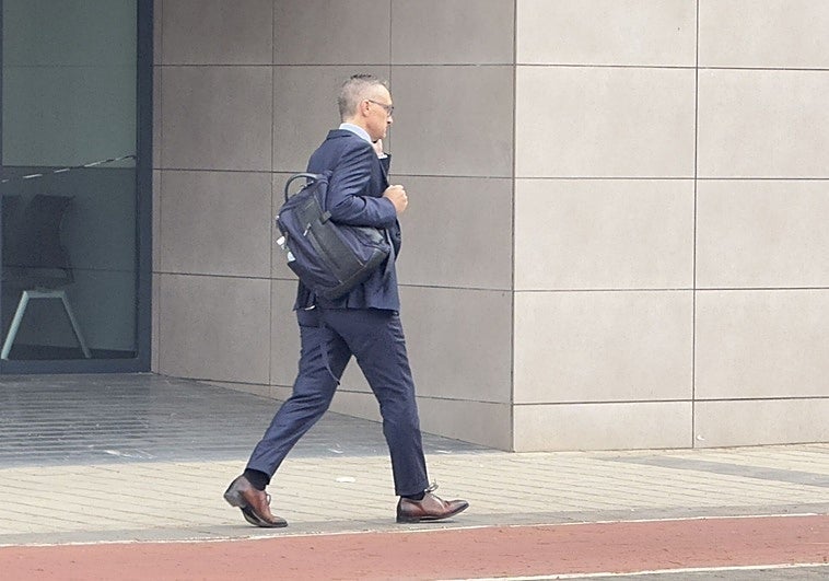 Mutilación irreversible del ano y la vejiga a una vecina de Valencia por un error médico