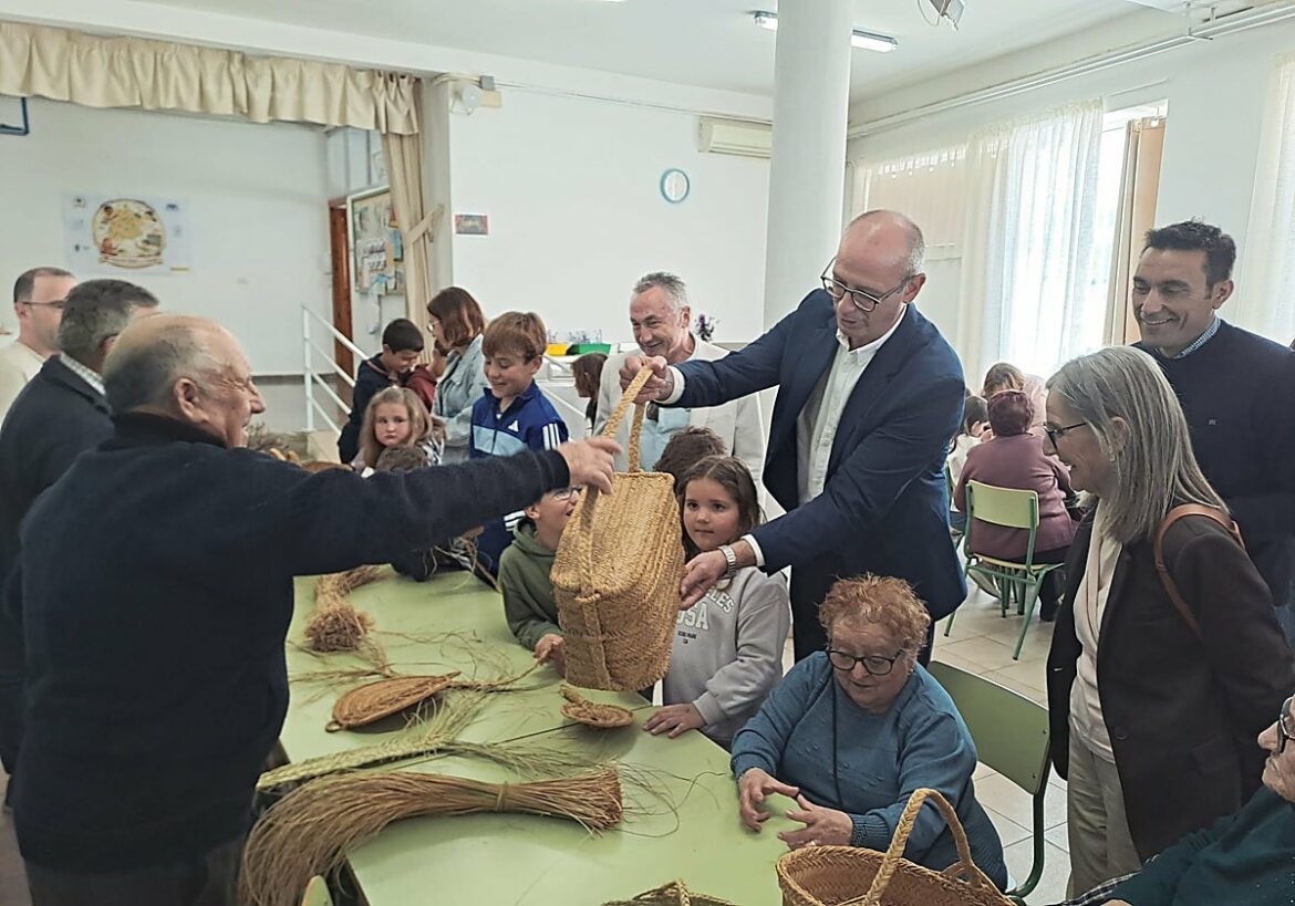 Colegio rural de El Sabinar: del esparto al algoritmo