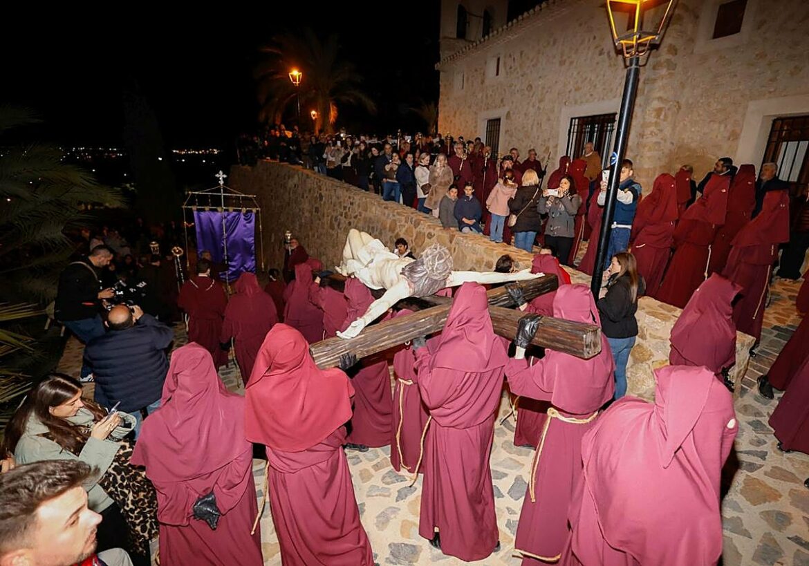 Devoción del Socorro ante la Misericordia en Lorca