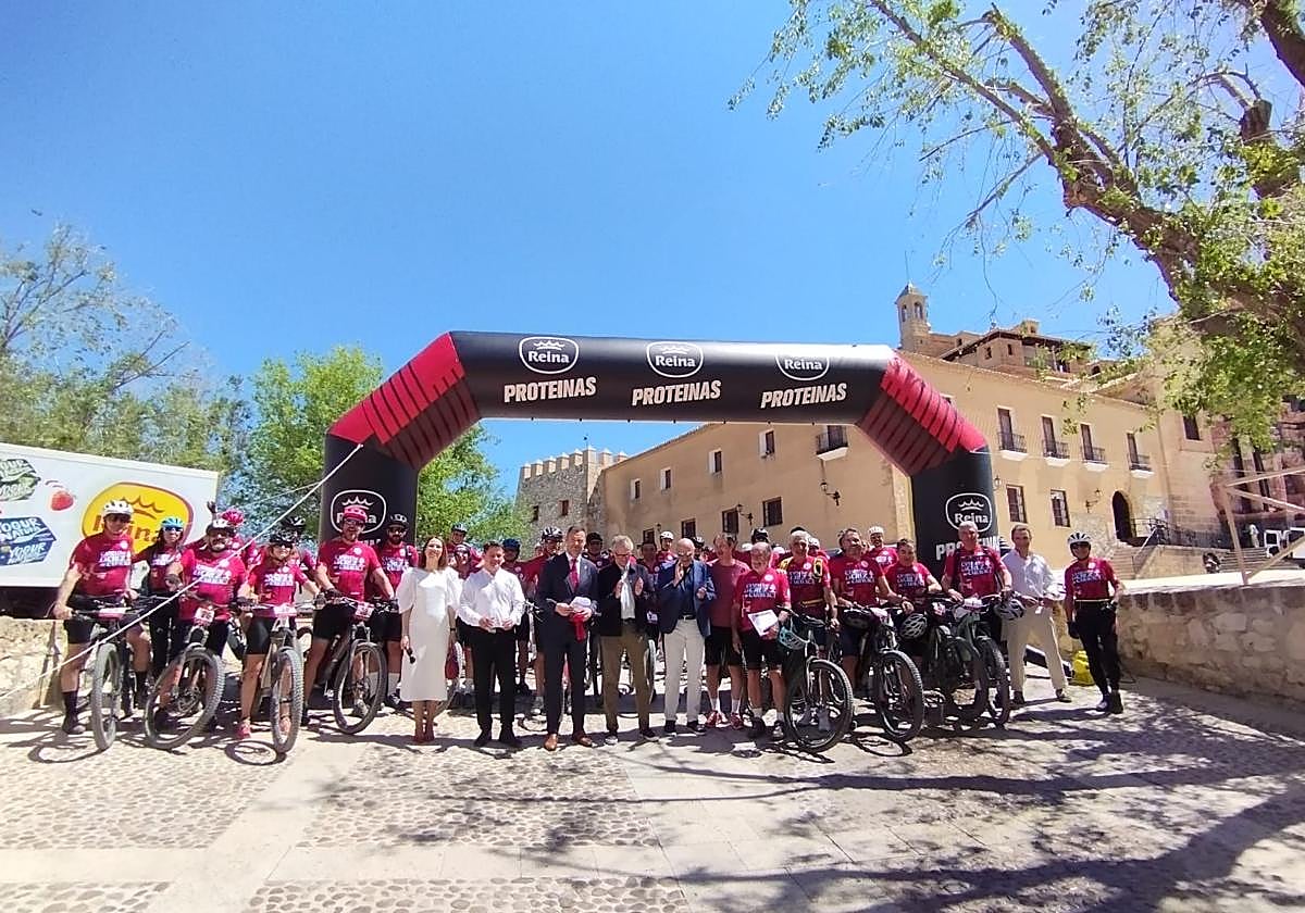 Participantes en la ruta, a su llegada a Caravaca.