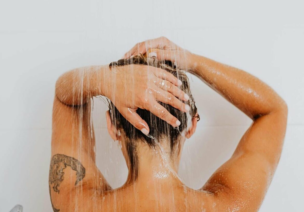 Esta bióloga desvela el mejor momento para darse una ducha