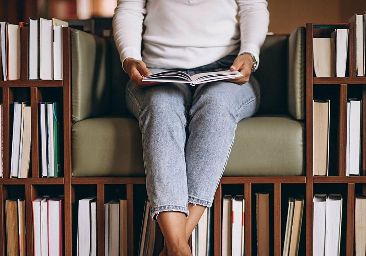 ¿Podrías identificar un libro por sus primeras frases? Descubre lo que sabes de literatura con este cuestionario