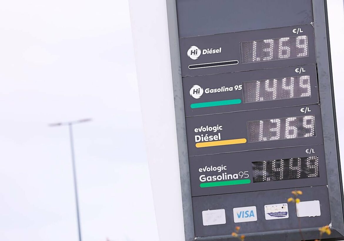 La guerra en el surtidor se recrudece: Moeve y Naturgy contratacan a Repsol y amplían sus descuentos