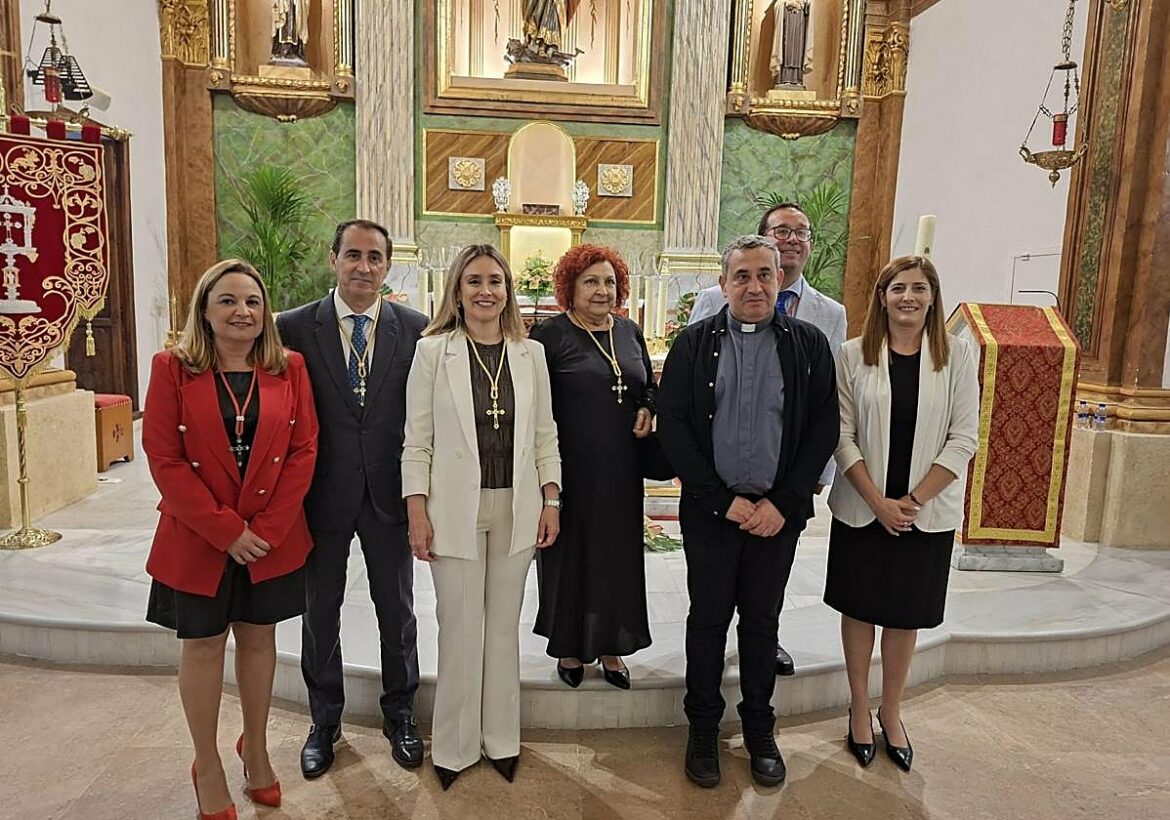 Conchita Ruiz apela a la devoción, protección y unión acerca de la Vera Cruz en el pregón de Ulea