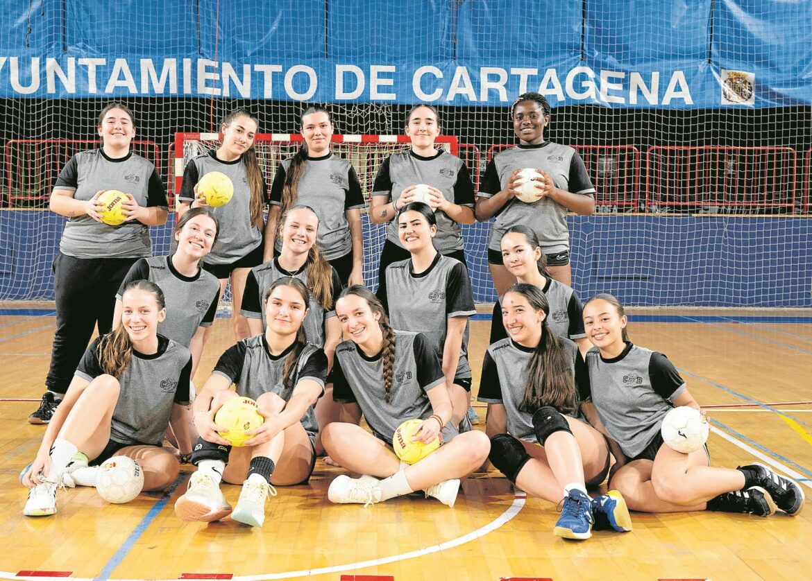 Las promesas del balonmano, a un paso del olimpo nacional