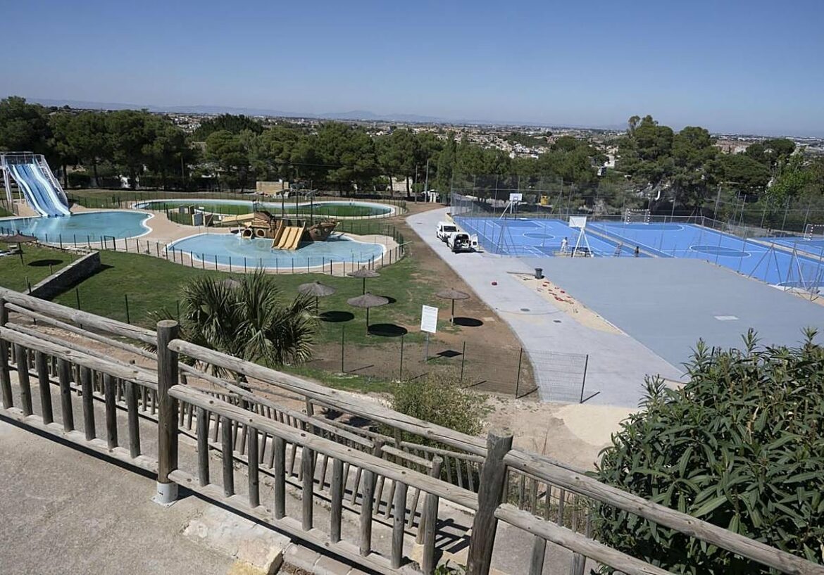 Las piscinas del parque de Tentegorra en Cartagena estarán abiertas durante este verano