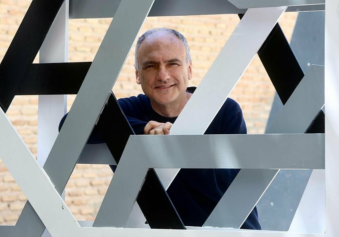 Bernat Castany: «La risa tierna en el Quijote es uno de los grandes aportes de la literatura española»