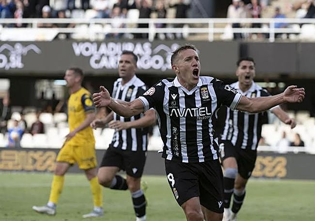 Cuatro referentes por el sueño del ‘playoff’