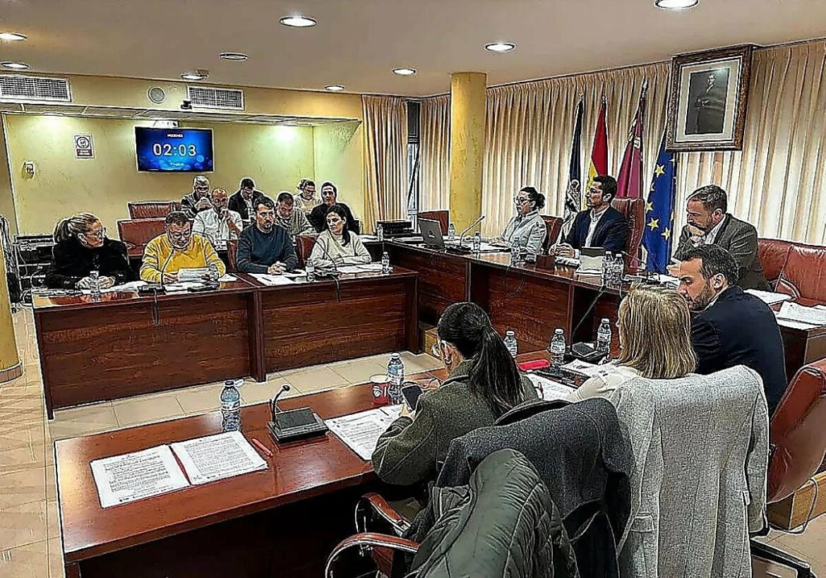 Anulada la sanción que el Ayuntamiento de Águilas impuso al tesorero por un informe crítico