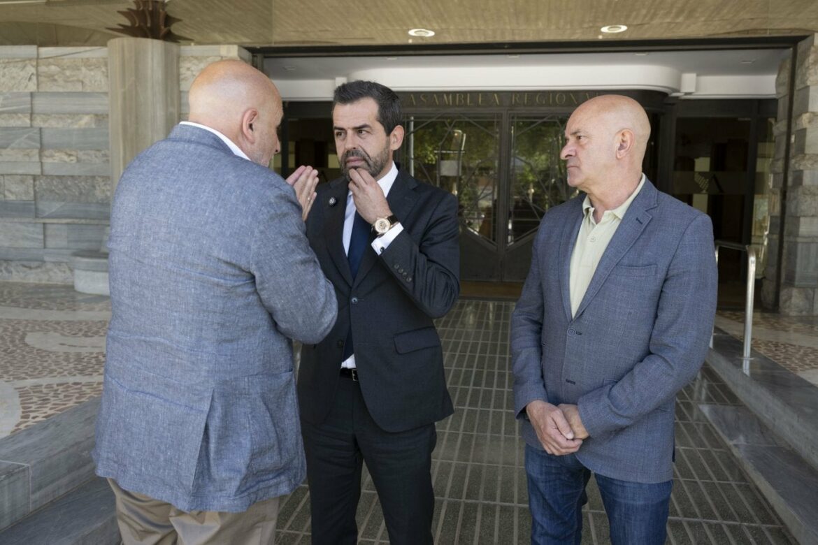 Vox eleva la tensión con el PP y lleva al Pleno de Cartagena una moción contra los tránsfugas