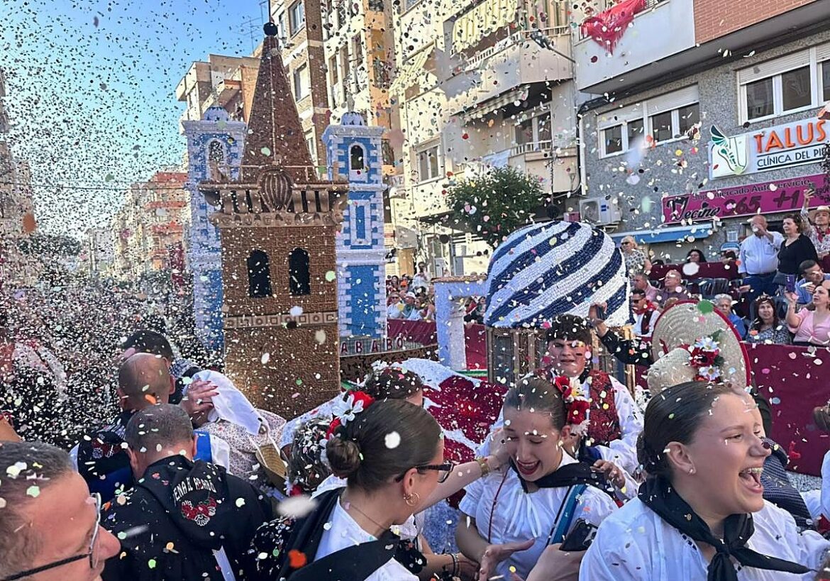 El Ababó y El Cintón ganan el concurso de las fiestas de San Isidro de Yecla