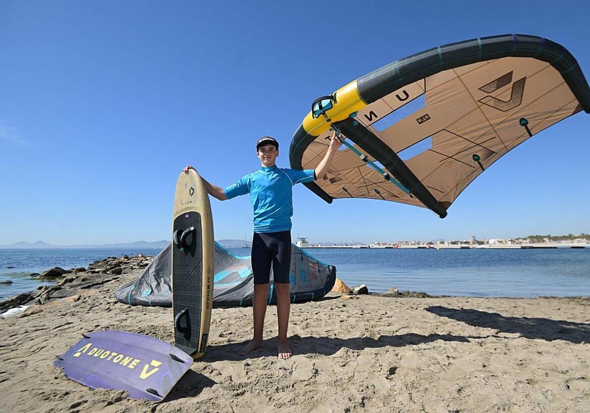 Alejandro Sánchez, el ‘waterman’ del Mar Menor
