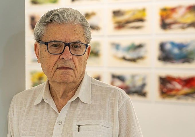 Francisco Cánovas mira la vida